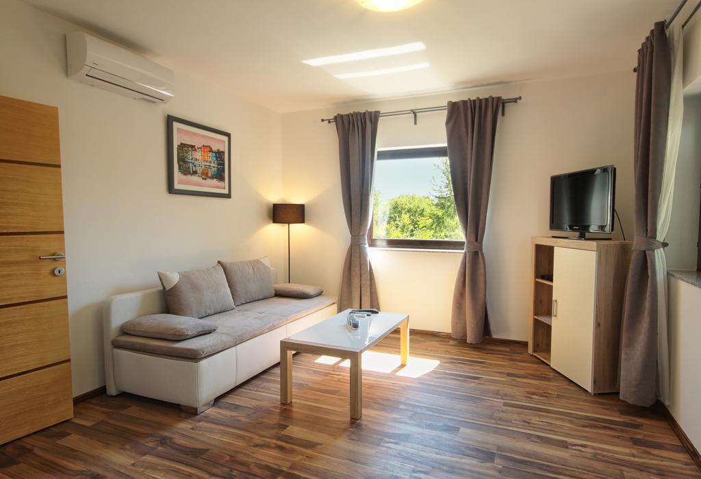 Countryside Apartment ラコヴィツァ エクステリア 写真